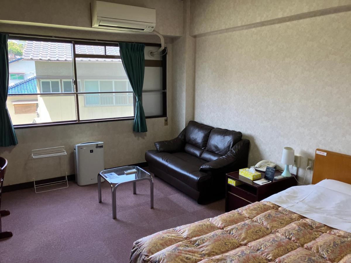 Sky Heart Hotel Shimonoseki Værelse billede